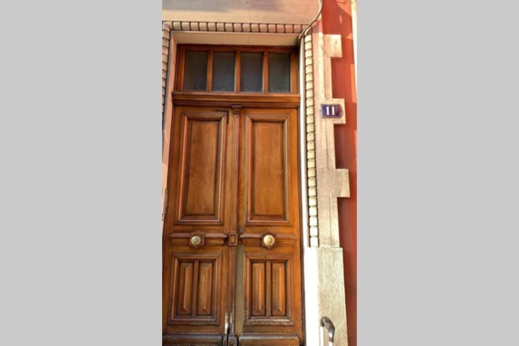 Bel Appartement Charme Ancien Dans Quartier Anime Grenoble Dış mekan fotoğraf