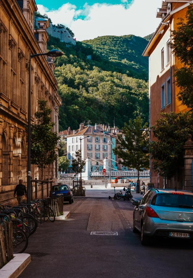 Bel Appartement Charme Ancien Dans Quartier Anime Grenoble Dış mekan fotoğraf