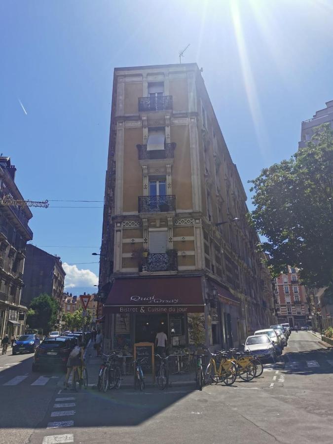 Bel Appartement Charme Ancien Dans Quartier Anime Grenoble Dış mekan fotoğraf